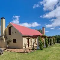 Strandveld Vineyards Cottages, hotell i Elim