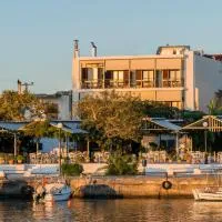Akroyali Hotel & Villas, hotel Ájosz Andréaszban