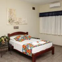 Grandes Lagos Park Hotel, hotel di Jales