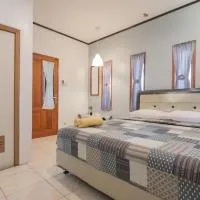 Lembur Kiwari Setra Duta Mitra RedDoorz, מלון בבנדונג