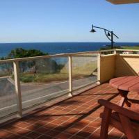 Charming Beach Getaway, Close to Cafe & Restaurant, hotel in Terrigal