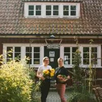 Vallåsens Värdshus STF Hostel, hótel í Våxtorp