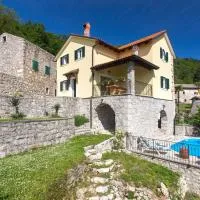 Villa Sirotnjak,洛夫蘭的飯店