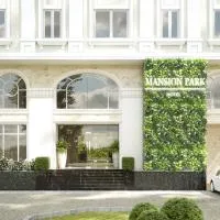 Mansion Park Hotel & Apartment, готель у місті Б'єнхоа