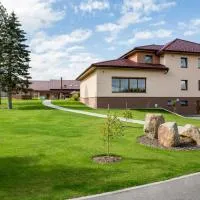 Resort Medličky, hotel en Batelov