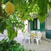 LEO APPARTAMENTI con vista panoramica, hotelli kohteessa Erice