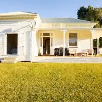 Mill House، فندق في Pohokura