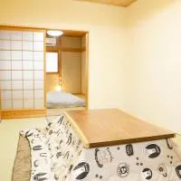 HAT Koizumi, near from JR Koizumi station 大和小泉駅徒歩2分の貸切一軒家, hotell sihtkohas Koizumi