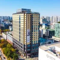 Embledon Hotel, hotel em Ansan