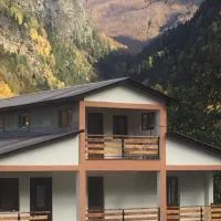 Guest House Victor, hotel v destinaci Zhabeshi