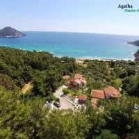 AGATHA STUDIOS PARADISE, hotel v destinácii Koinira