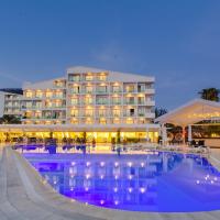 Falcon Hotel, hotel in Antalya