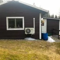 Paradiset stugan i fin skogen, hotel di Hällefors