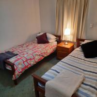 Comfortable Secure Homeshare NO QUARANTINE FACILITIES AVAILABLE, hotel in Perth