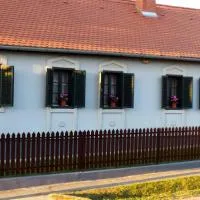 Szentgyörgyvölgy Vendégház Őrség, hotel v destinaci Szentgyörgyvölgy