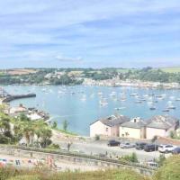 Harbour Cottage-STUNNING VIEW! Central Falmouth GARDEN COTTAGE