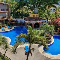 Bungalows Omar Deluxe: Rincon de Guayabitos'ta bir otel