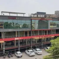 Maple Leaf Hotel, ξενοδοχείο σε Kharar