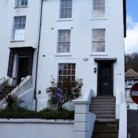 New Shellfish House, hotel in Sandgate