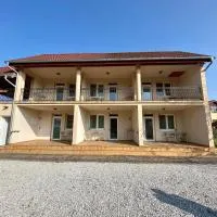 Apartmánový dom Flóra, hotel u gradu Veljki Medjer