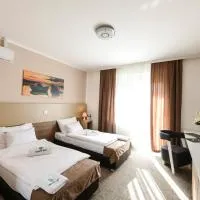 River Inn, hotell i Stari Banovci