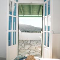 Smaragdi - Naxian traditional house with panoramic view at Eggares village