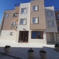 Sunset, hotel u Tivtu