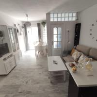 APARTAMENTO NUEVO A 50 M. DE LA PLAYA