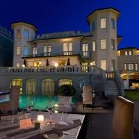 Hotel Carducci 76، فندق في كاتوليكا