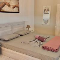 Seaview Apartments, hotel in Anavissos