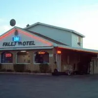 Blue Falls Motel โรงแรมในโทนาวานดา