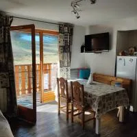 Chalet Le Telemark wifi fibre classé 3 étoiles garage parking extérieur privé travaux échafaudage installé fin juin, hotel v destinácii Thollon