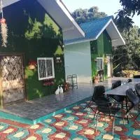 ริมน้ำ บ้านพรศรี โฮมสเตย์: Ban San Ton Thong şehrinde bir otel