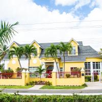 Brownstone Guesthouses, h&oacute;tel &iacute; Nassau