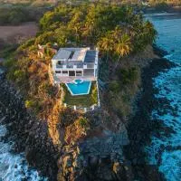 Paradise Surf Hotel โรงแรมในซานมิเกล