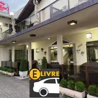 Adry Hotel Inn Itajaí - Navegantes, хотел в Итажаи