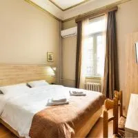 네아 메트로폴리스(Nea Metropolis)