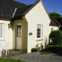 Clonmoylan - Butterfly Cottage, hotel in Galway