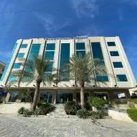 City Center Hotel, hotel di Mawāliḩ