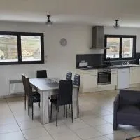 Appartement tout confort au milieu de la Margeride, hotel en Châteauneuf-de-Randon