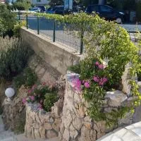 Apartman Franelić Banjol، فندق في Banjol
