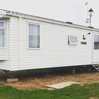 RO CARAVANS, hotel in Burmarsh