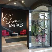 Hotel Seminario Aeropuerto Bilbao, hotell sihtkohas Derio lennujaama Bilbao lennujaam - BIO lähedal