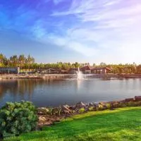 Riverwood Relax Park، فندق في Moshny