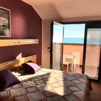 Hotel Antares, ξενοδοχείο στο Γκράντο