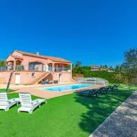 LA BASTIDE DU MAZEL, hotelli kohteessa Banne