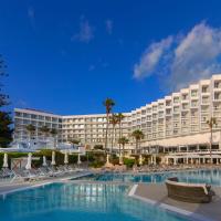 萊昂納多廣場塞浦路斯馬里斯海灘酒店及Spa，帕福斯的飯店