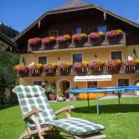 Bio-Bauernhof Vordergrubenbach - Familie Oberascher, hotel di Hintersee