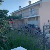 Apartman MARA – hotel w mieście Šestanovac