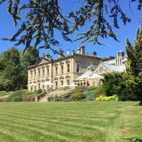 Kilworth House Hotel and Theatre, hotel in Lutterworth